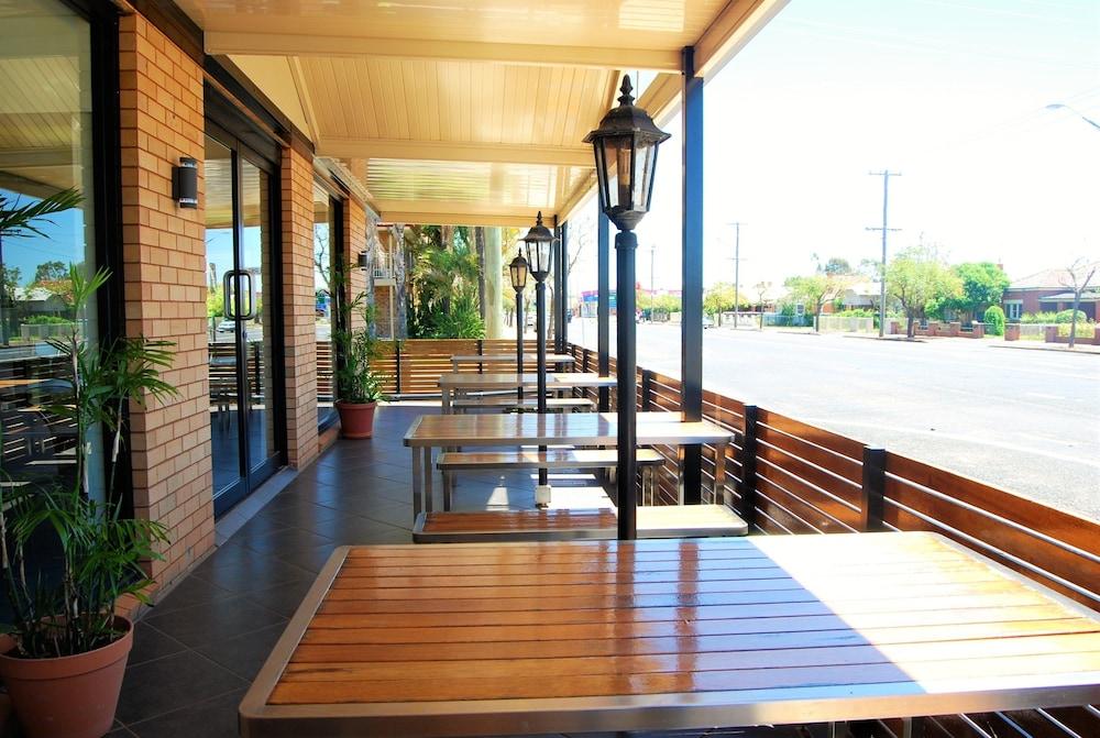 Golden West Motor Inn Dubbo Buitenkant foto