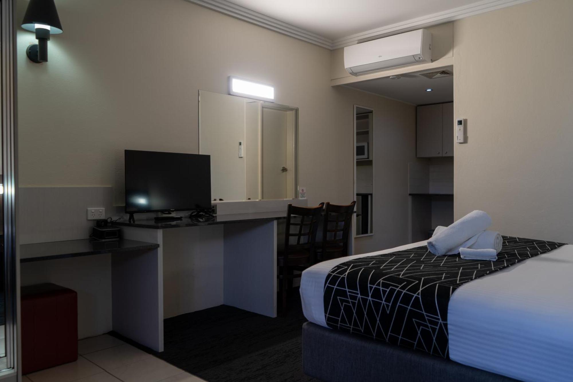 Golden West Motor Inn Dubbo Buitenkant foto