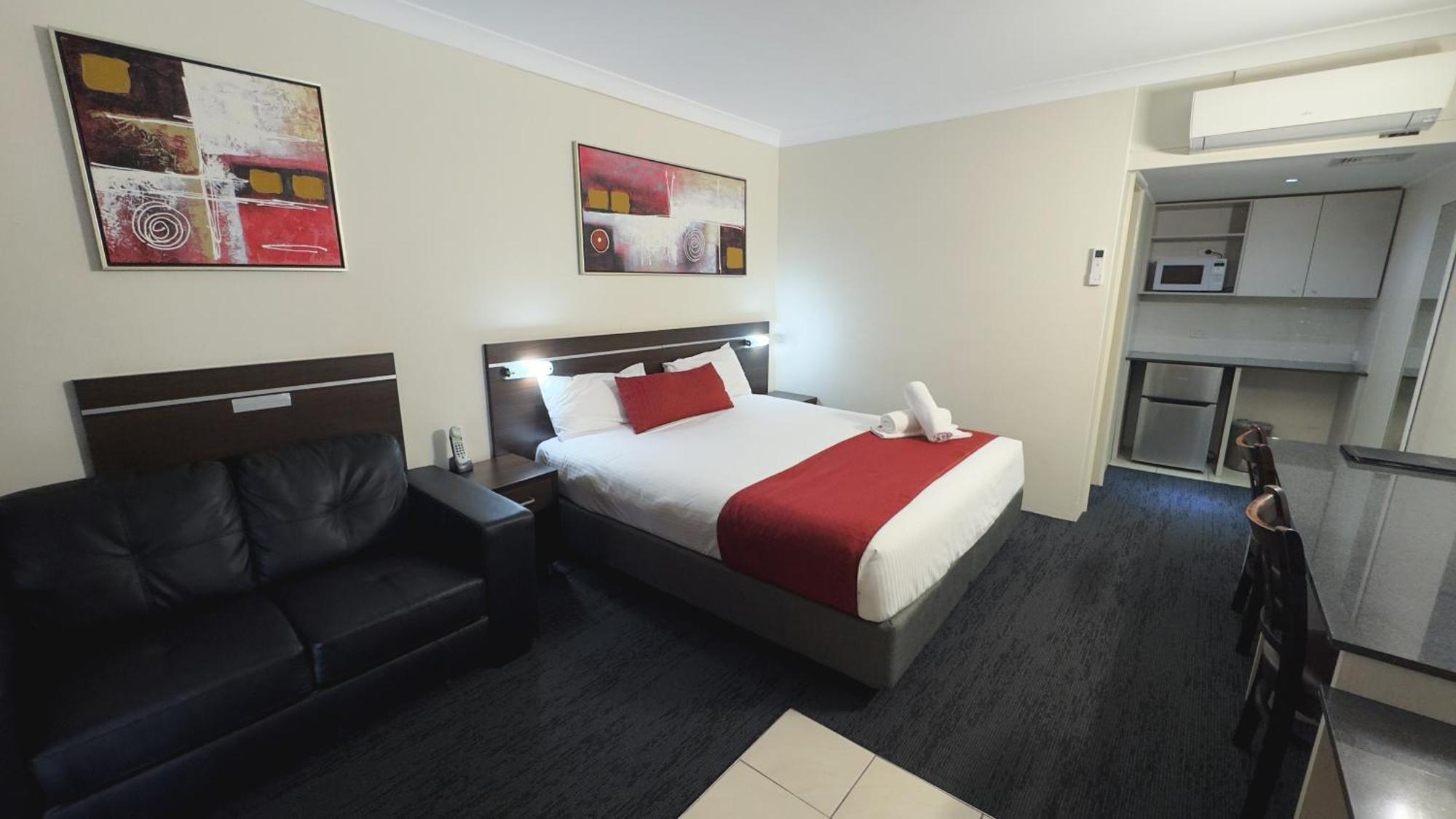 Golden West Motor Inn Dubbo Buitenkant foto